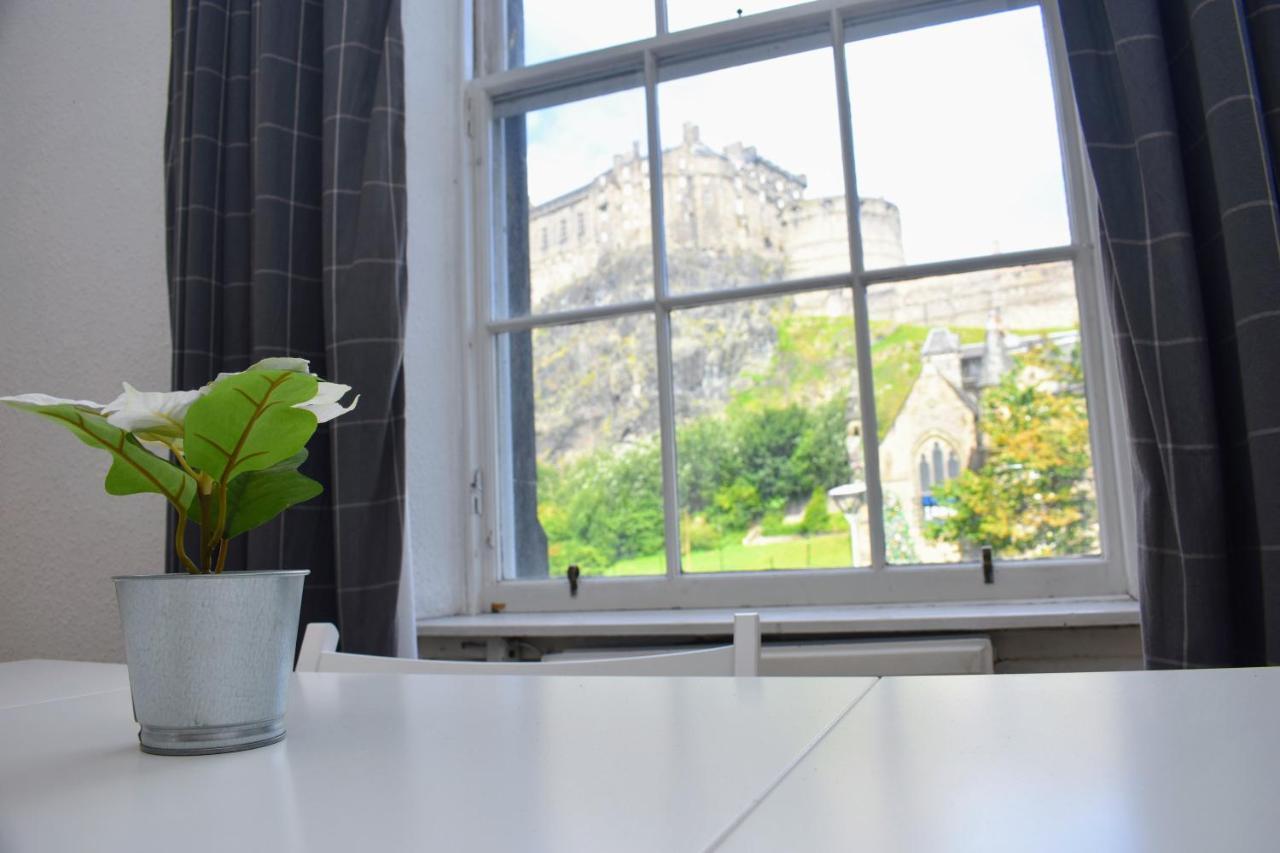 Edinburgh Castle View Apartment On Grassmarket Exterior foto